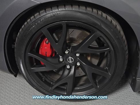 Used 2014 Nissan 370Z Touring w/ Sport Package RWD image 9