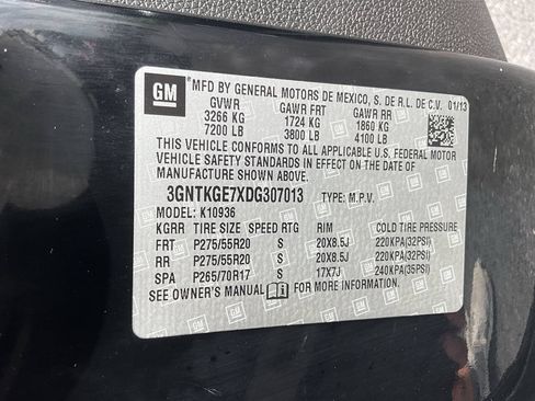 Used 2013 Chevrolet Avalanche LTZ AWD/4WD image 20
