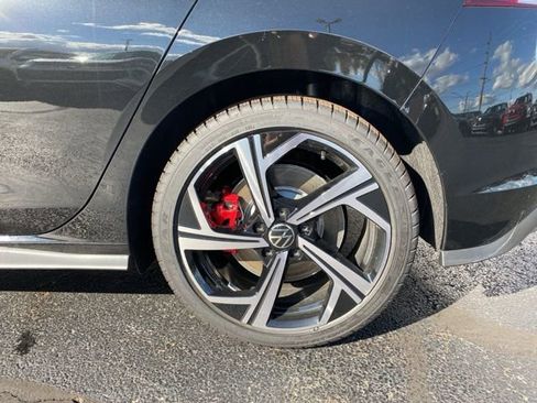 New 2025 Volkswagen GTI SE FWD image 12