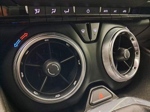 Used 2022 Chevrolet Camaro LT w/ RS Package image 23