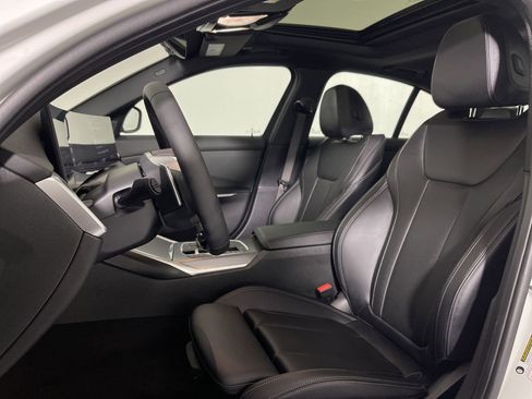 Used 2025 BMW 330i 330i w/ Convenience Package image 14