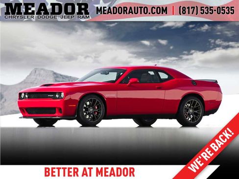 Used 2016 Dodge Challenger SRT Hellcat RWD image 1