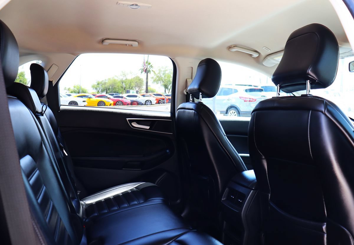 Used 2021 Ford Edge SEL w/ Cargo Accessory Package AWD/4WD image 28