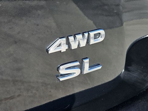 Used 2019 Nissan Pathfinder SL w/ Cargo Package image 15