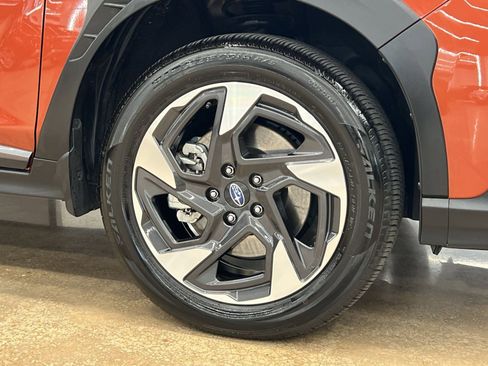 Used 2025 Subaru Crosstrek 2.5i Limited w/ Crosstrek Mirror Package image 10