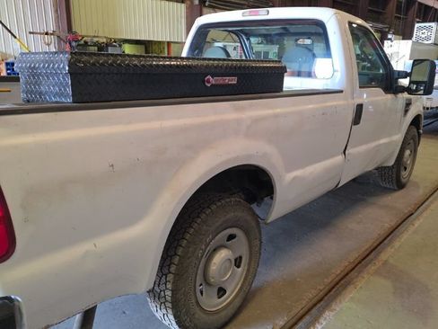 Used 2008 Ford F250 XL RWD image 3
