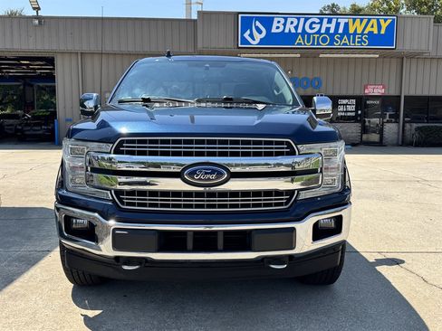 Used 2018 Ford F150 Lariat w/ Equipment Group 502A Luxury AWD/4WD image 3