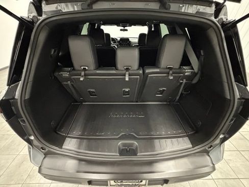 Used 2024 Nissan Pathfinder Rock Creek AWD/4WD image 10