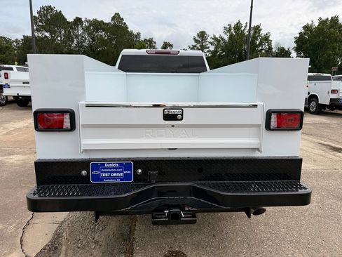 New 2026 GMC Sierra 2500 Pro w/ Convenience Package RWD image 4