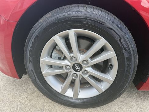 Used 2017 Hyundai Sonata SE FWD image 9