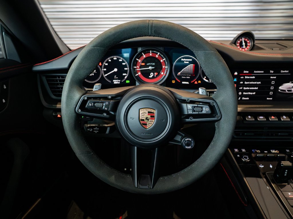 Certified 2022 Porsche 911 Targa 4 GTS AWD/4WD image 25