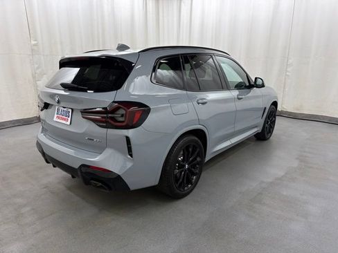Used 2024 BMW X3 xDrive30i AWD/4WD image 6