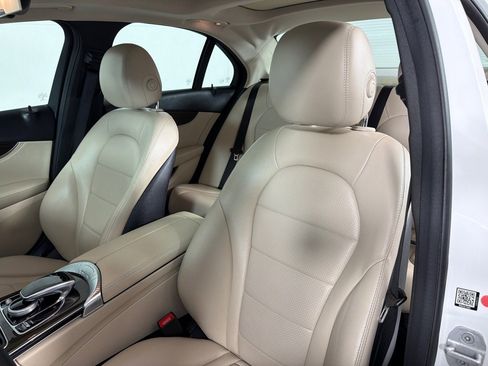 Used 2016 Mercedes-Benz C 300 4MATIC Sedan w/ Multimedia Package image 10