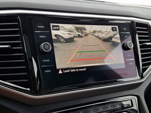 Certified 2022 Volkswagen Atlas SEL Premium AWD/4WD image 20