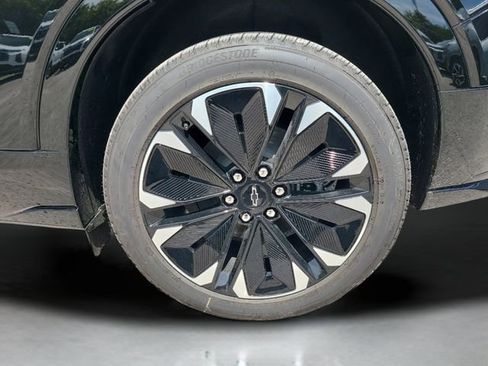 New 2025 Chevrolet Blazer EV RS FWD image 34