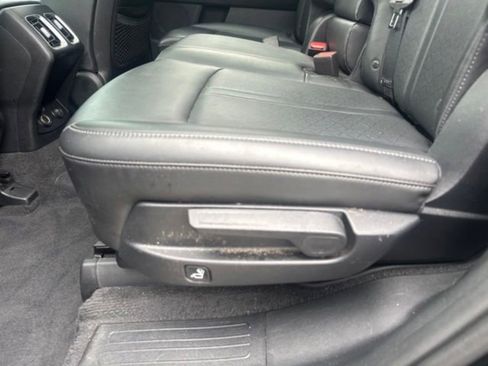 Used 2023 Kia Sorento S w/ Panoramic Sunroof Package FWD image 27