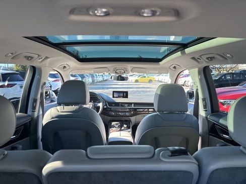 Used 2018 Audi Q7 3.0T Premium Plus image 29