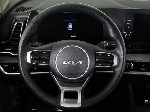 Used 2023 Kia Sportage LX image 35