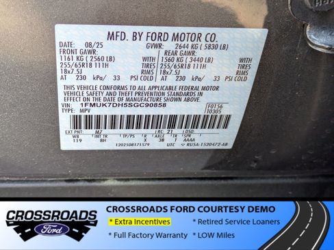 New 2025 Ford Explorer Active image 41