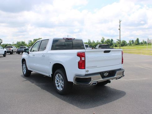 New 2026 Chevrolet Silverado 1500 LTZ w/ LTZ Premium Package AWD/4WD image 7