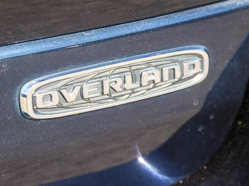 Used 2023 Jeep Grand Cherokee Overland AWD/4WD image 33