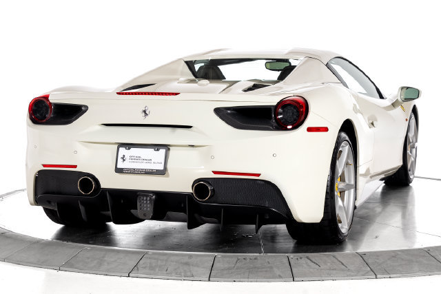 Certified 2018 Ferrari 488 Spider RWD image 12
