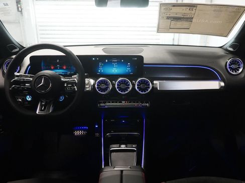 New 2026 Mercedes-Benz GLB 35 AMG 4MATIC image 17
