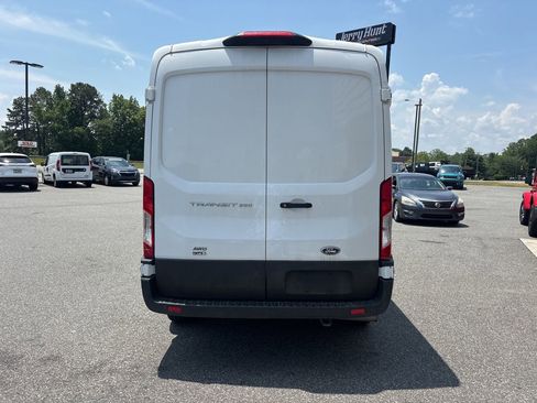Used 2023 Ford Transit 250 Medium Roof AWD image 5