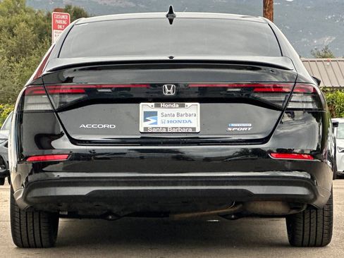 Used 2025 Honda Accord Sport image 5