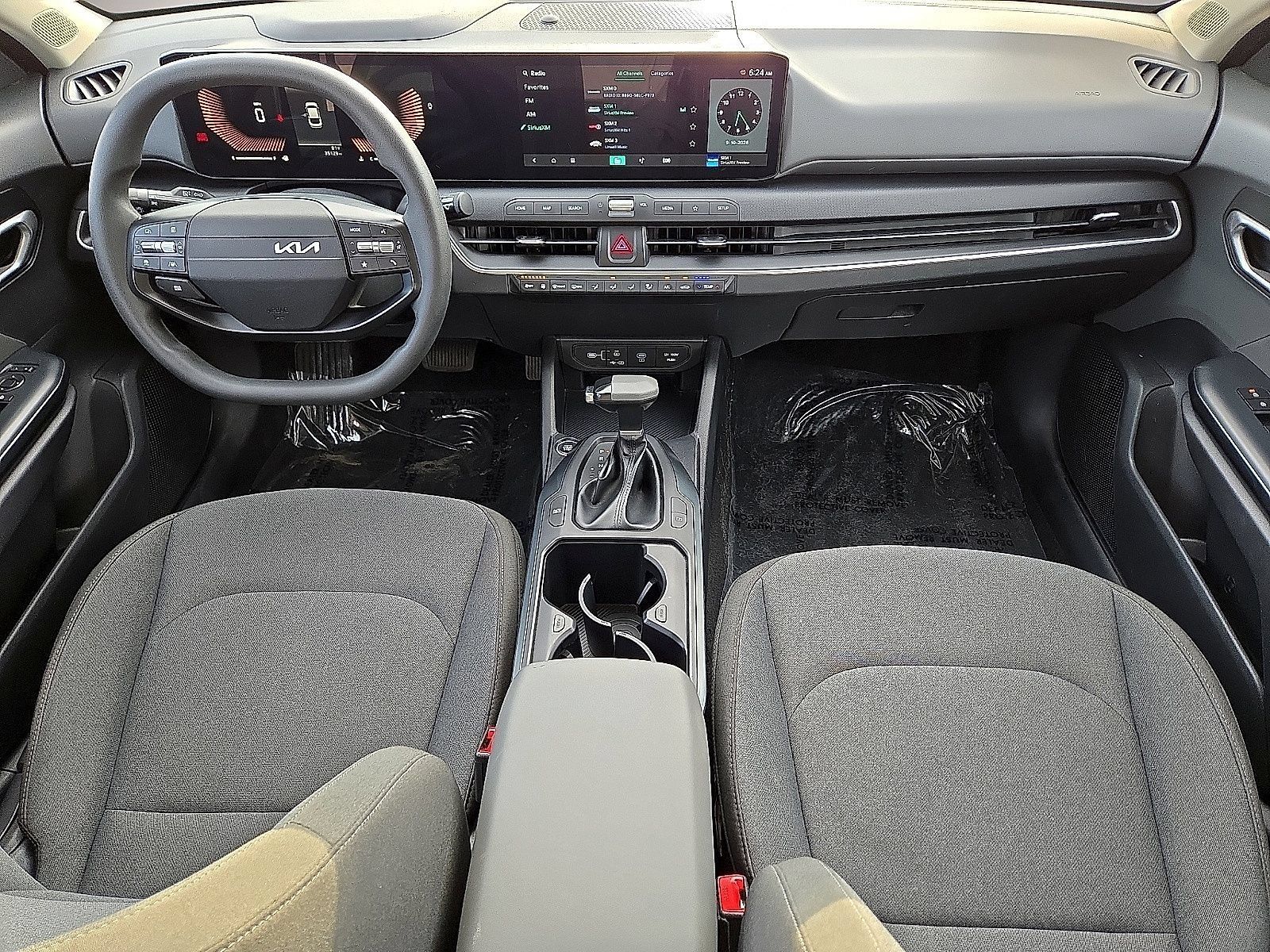 Used 2025 Kia K4 FWD image 16