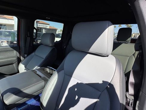 New 2025 Ford F150 Lightning Lariat image 19