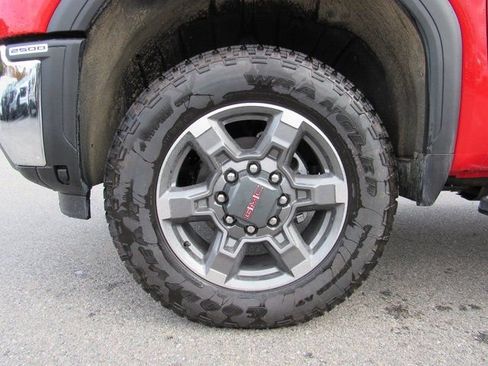 New 2026 GMC Sierra 2500 SLE w/ SLE Value Package; AWD/4WD image 8