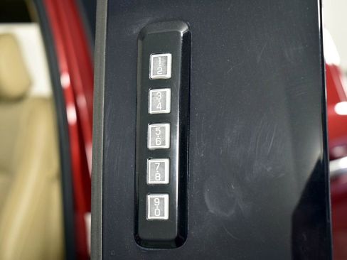 Used 2016 Ford F150 Lariat image 11