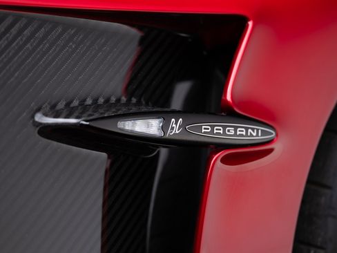 Used 2020 Pagani Huayra RWD image 16