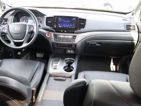 Certified 2023 Honda Ridgeline RTL image 13