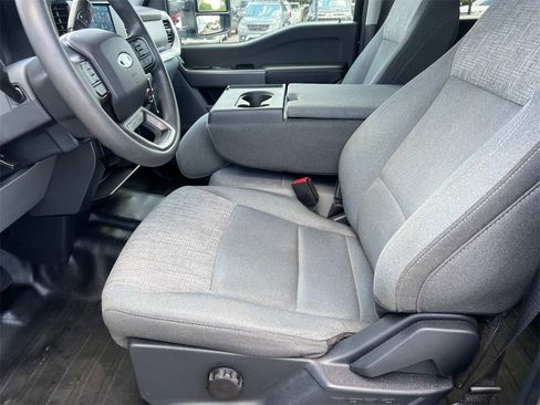 Used 2022 Ford F150 XLT w/ XTR Package image 14