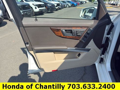 Used 2014 Mercedes-Benz GLK 250 BlueTEC 4MATIC image 20