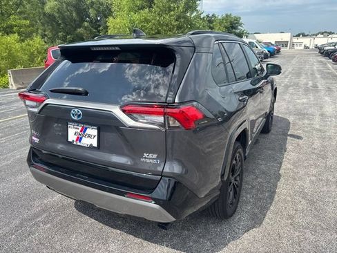 Used 2023 Toyota RAV4 XSE AWD/4WD image 10