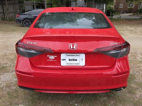 Used 2025 Honda Civic Sport image 12