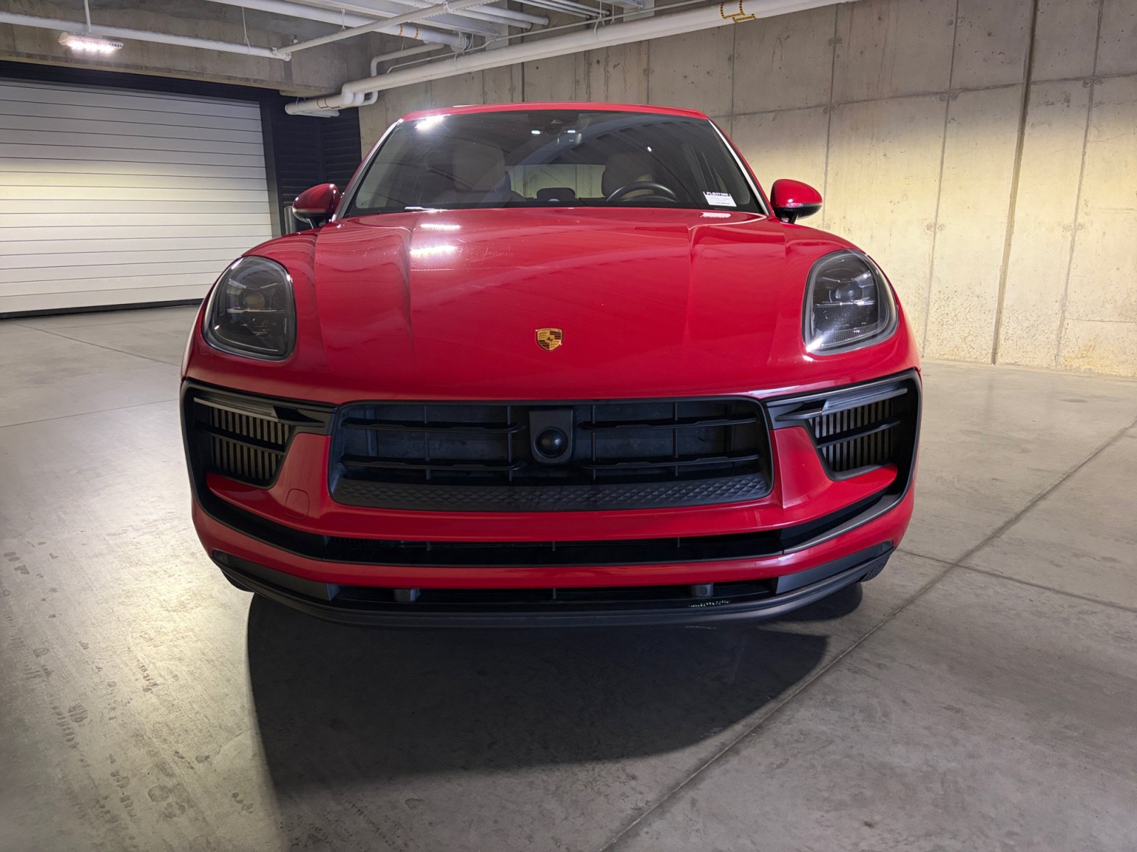 Certified 2023 Porsche Macan S AWD/4WD image 11