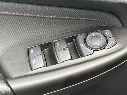 Used 2023 Chevrolet TrailBlazer RS w/ Convenience Package image 23