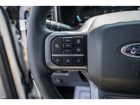 New 2025 Ford F250 Lariat w/ Lariat Ultimate Package AWD/4WD image 12
