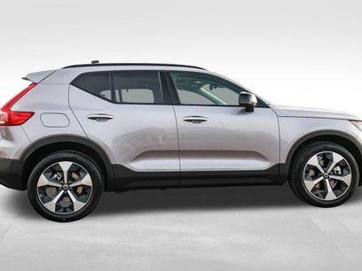New 2026 Volvo XC40 B5 Plus w/ Climate Package