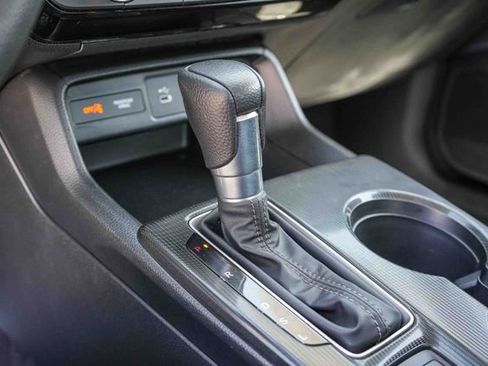 Certified 2025 Honda Civic LX image 21