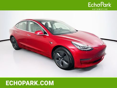 Used 2020 Tesla Model 3 Standard Range Plus image 1