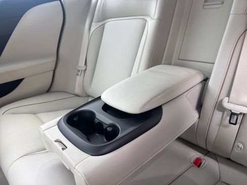 Used 2024 Lucid Air Touring image 35