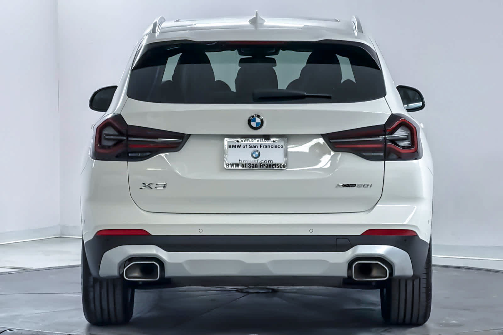 Used 2024 BMW X3 xDrive30i w/ Premium Package AWD/4WD image 7