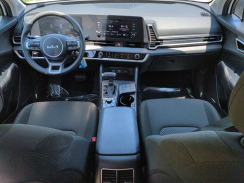Certified 2025 Kia Sportage LX FWD image 15