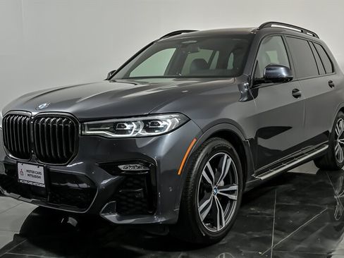 Used 2020 BMW X7 xDrive40i w/ M Sport Package AWD/4WD image 5