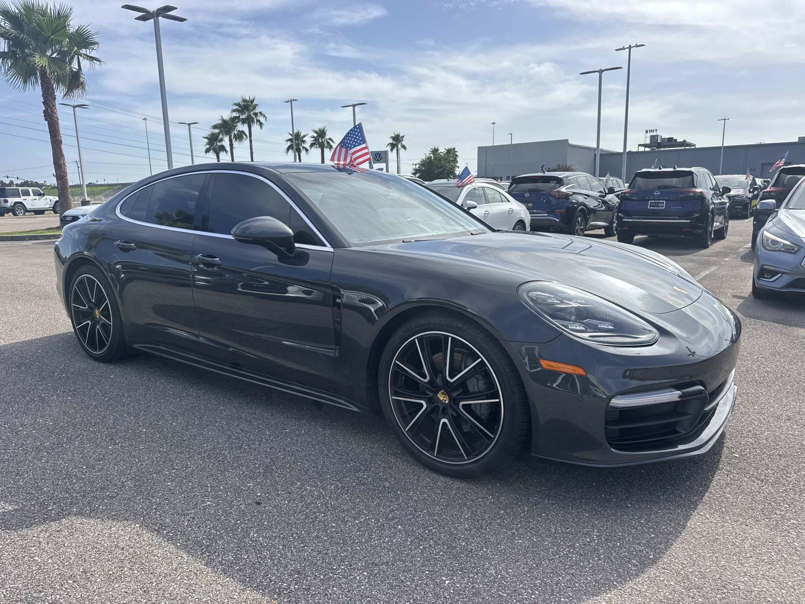 Used 2018 Porsche Panamera 4S AWD/4WD image 3
